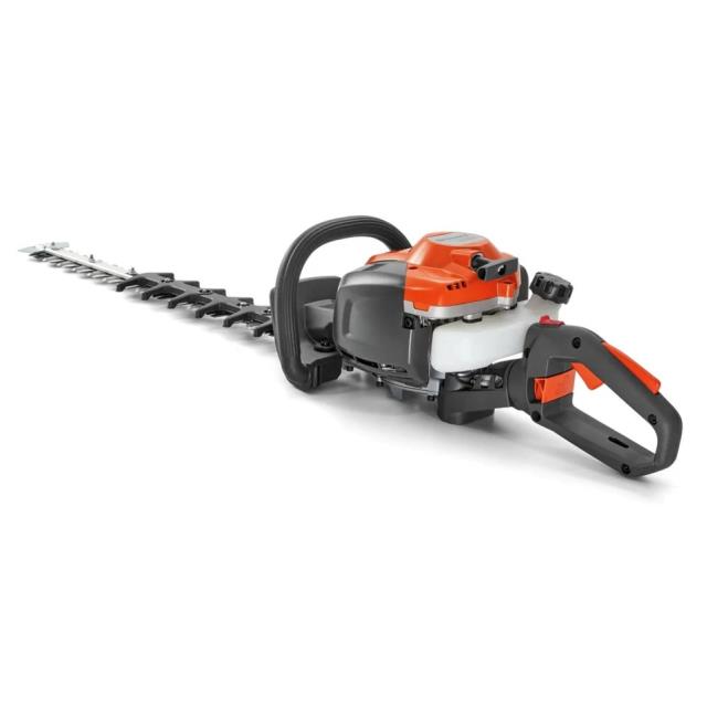 Used equipment sales husqvarna 322hd60 hedge trimmer in Northeast Ohio